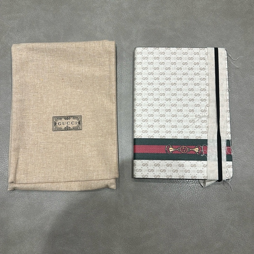 Gucci notebook